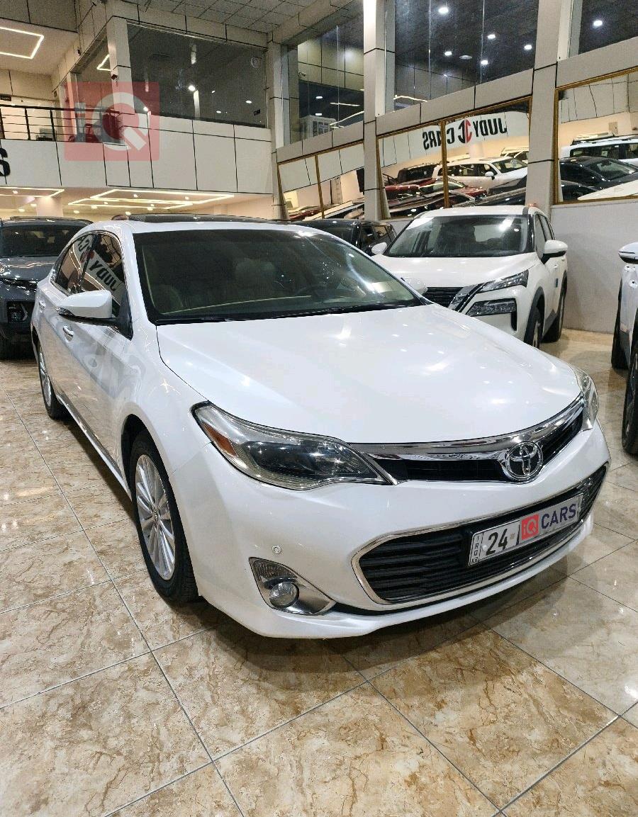 تويوتا أفالون